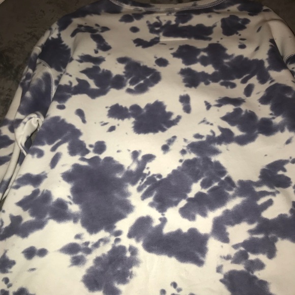 Hollister oversized sweatshirt! - Picture 4 of 5